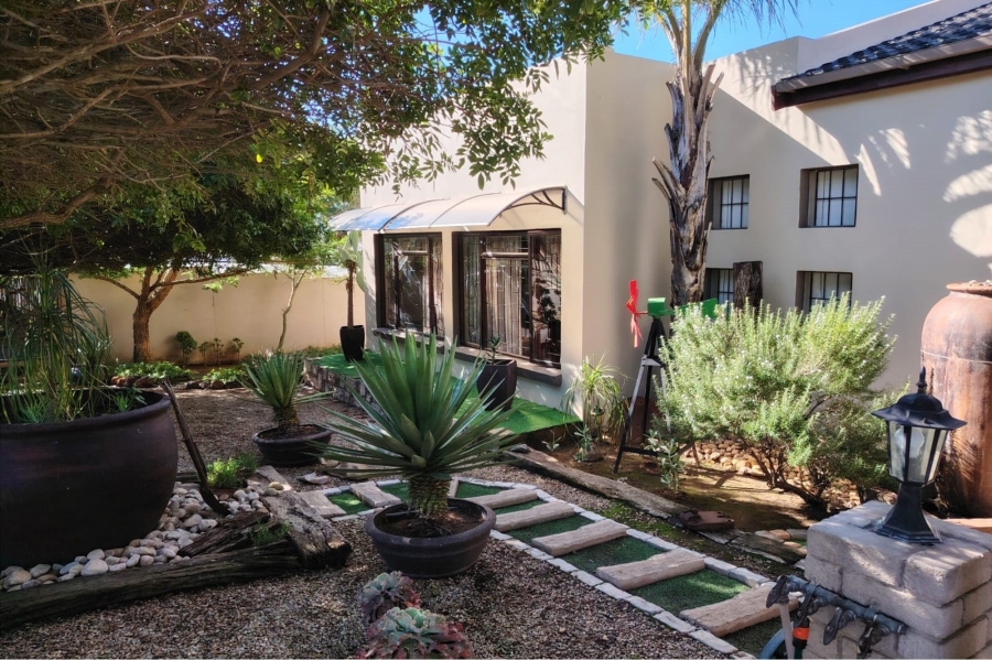 3 Bedroom Property for Sale in Moorreesburg Western Cape
